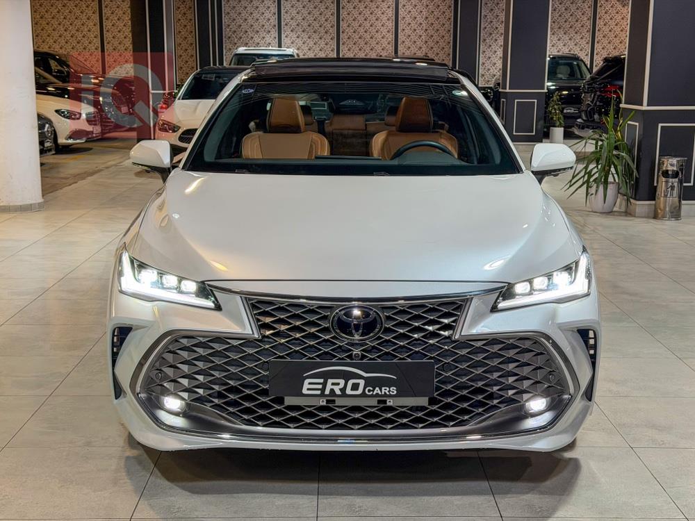 تويوتا أفالون